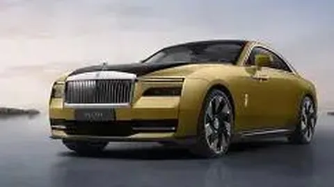 陈浩民携全家六口迪士尼欢乐游 娇妻年轻却育有四娃